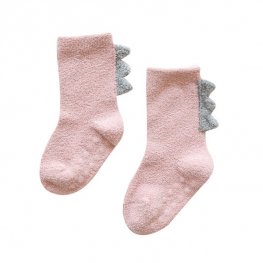 Calcetines de bebé cálidos de invierno para niños de lana de coral 1 pieza antideslizante - rosa